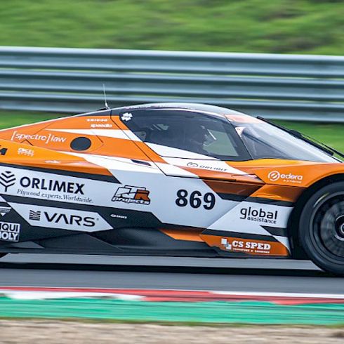 Miniberger vítězem, Mareček šampionem. RTR projects úspěšně zakončilo Carbonia Cup